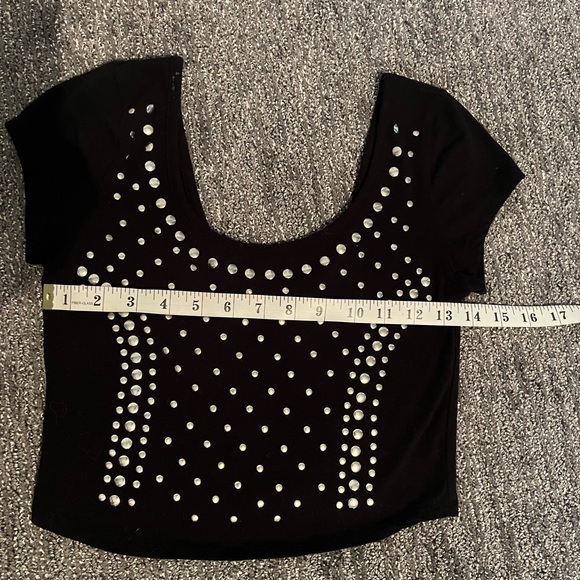 Bozzolo Black Studden Crop Top Size Medium - Picture 10 of 11